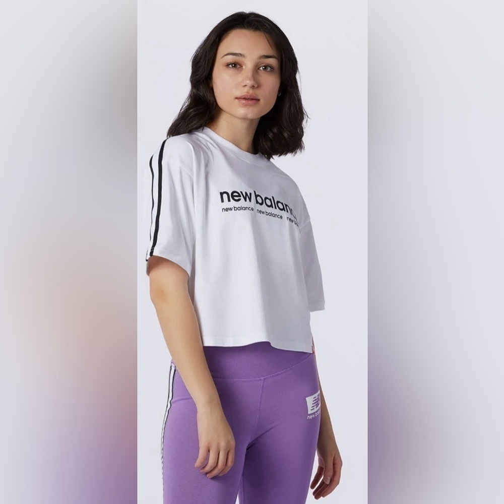 NWT New Balance Size L Women's Essentials ID T-Shirt‎ White